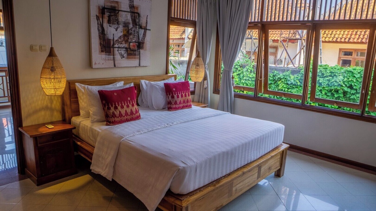 Photo of Bedroom in Kartika Plaza