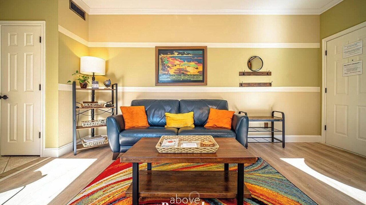 Photo of Livingroom in Highland Lake Estates