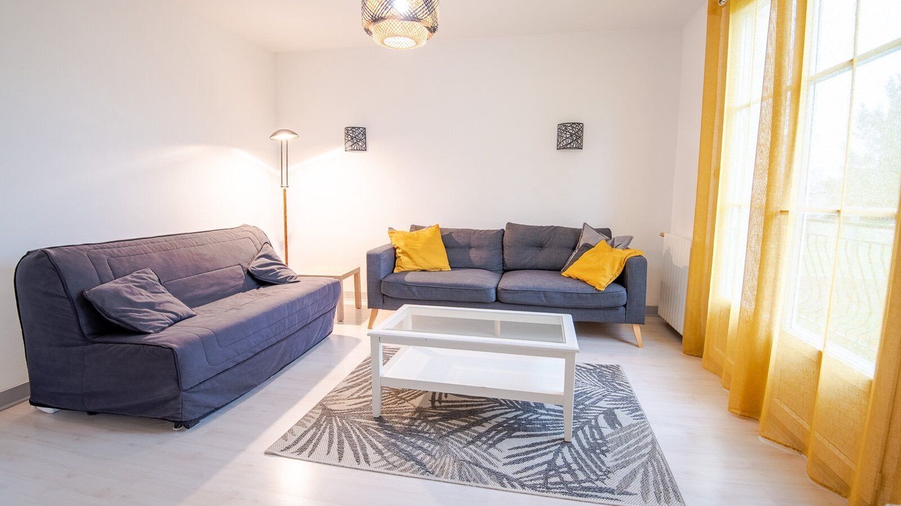 Photo of Livingroom in Truyes