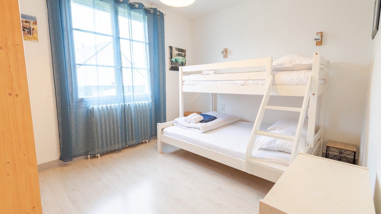 Photo of Bedroom in Truyes
