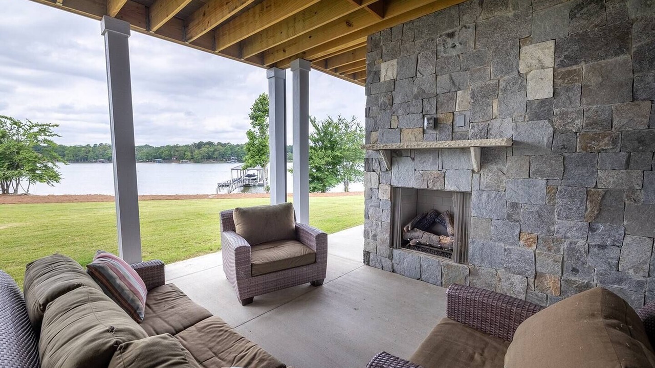 Photo of Outdoor in Seneca