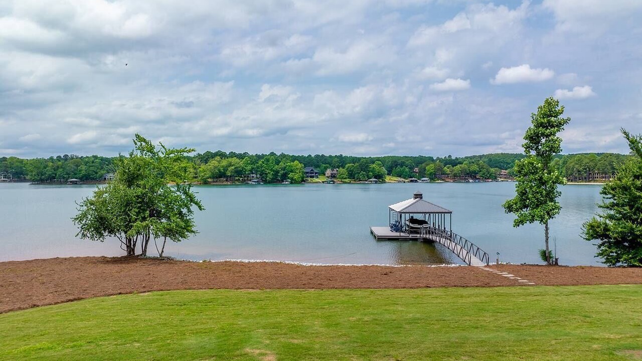 Photo of Outdoor in Seneca