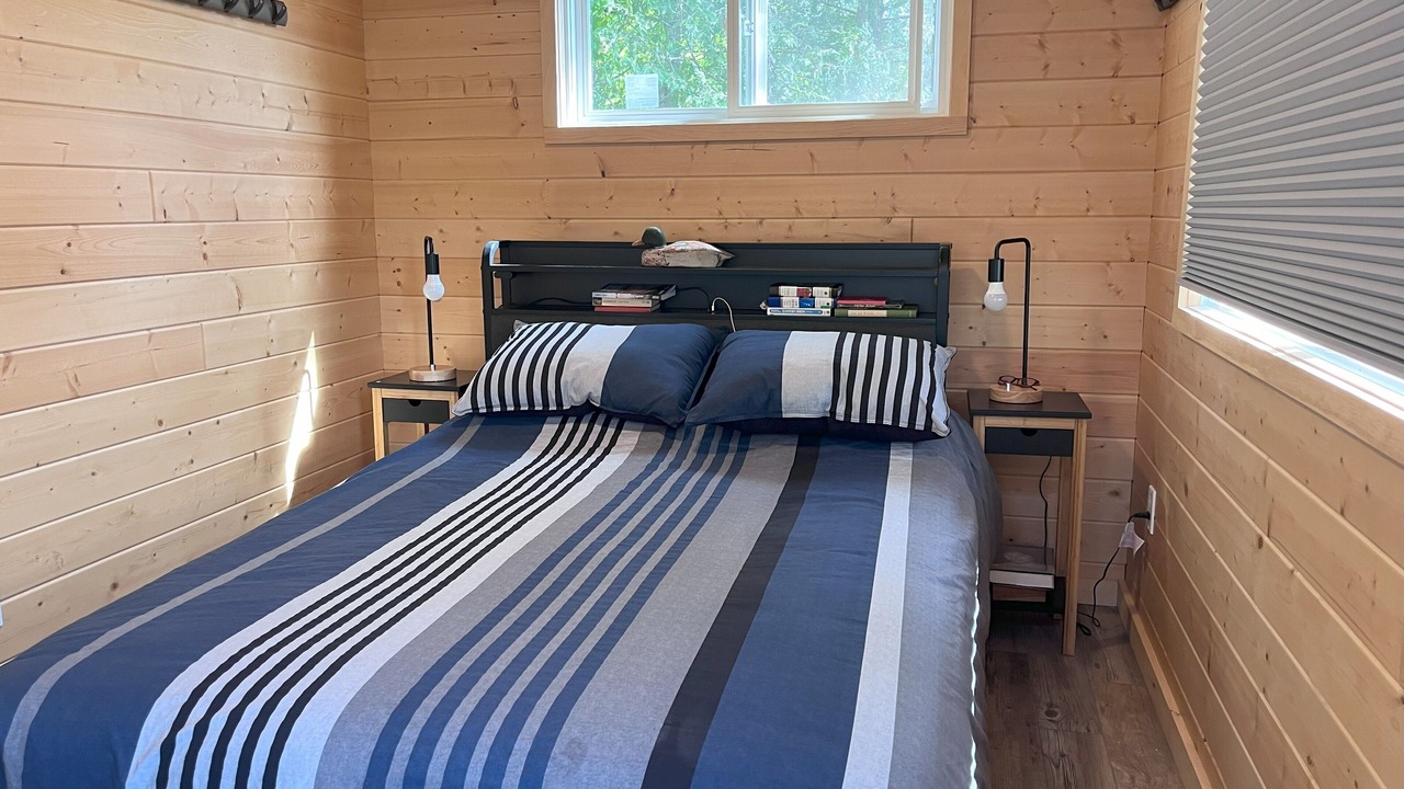 Photo of Bedroom in Minden Hills