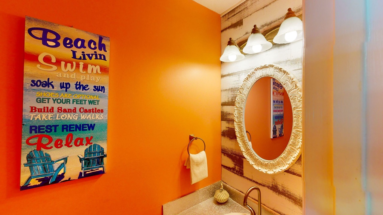 Photo of Bathroom in Gulf Shores