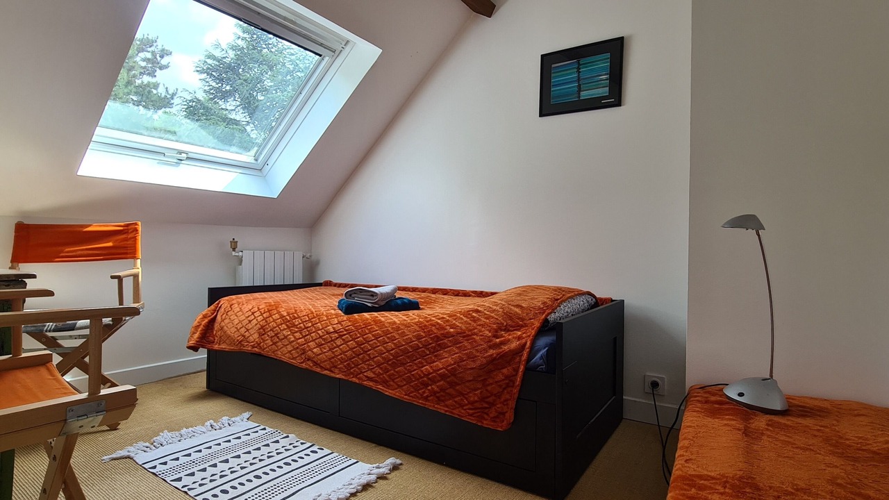 Photo of Bedroom in Les Essarts-le-Roi