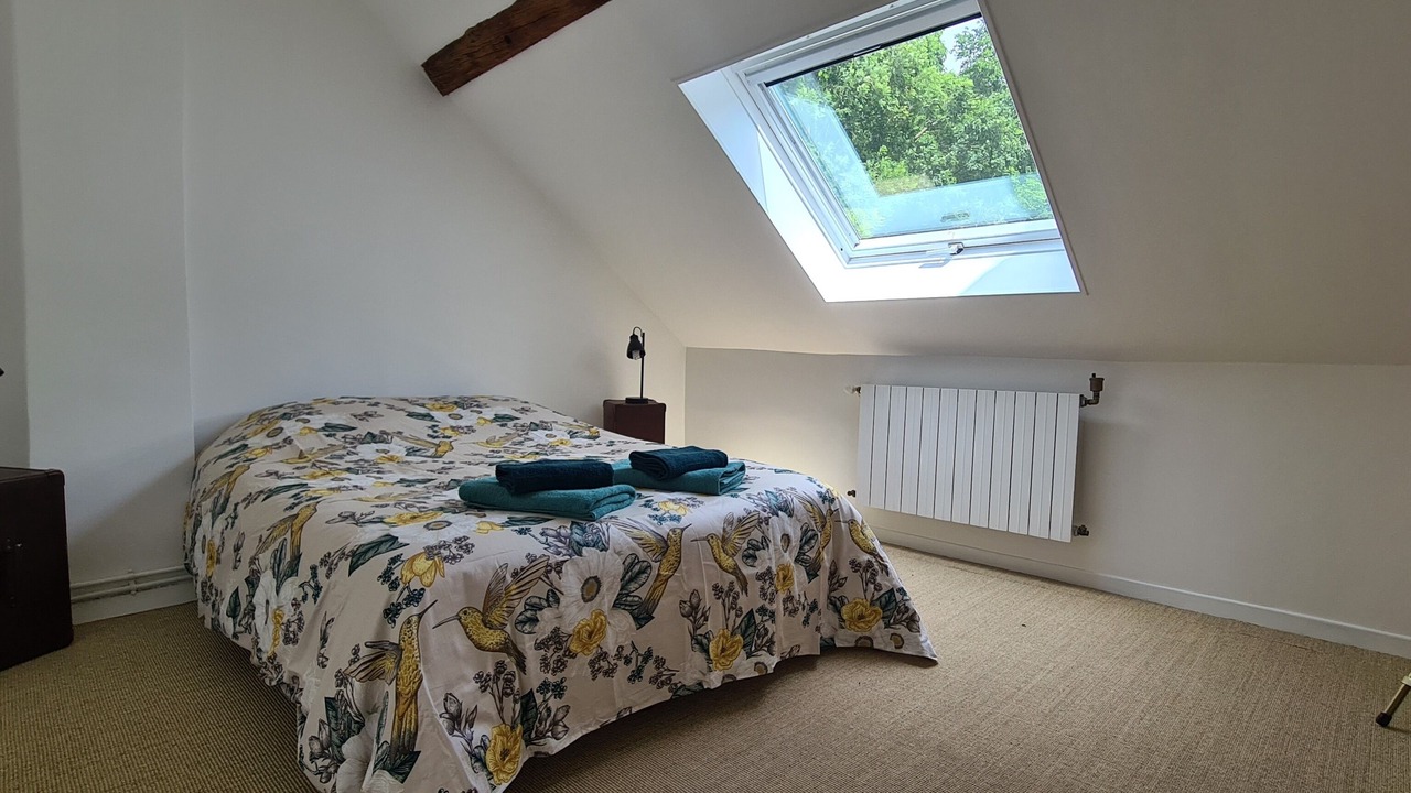 Photo of Bedroom in Les Essarts-le-Roi