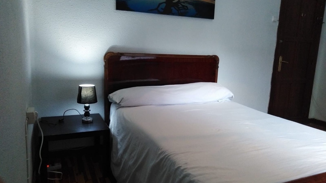 Photo of Bedroom in Pamplona City Centre