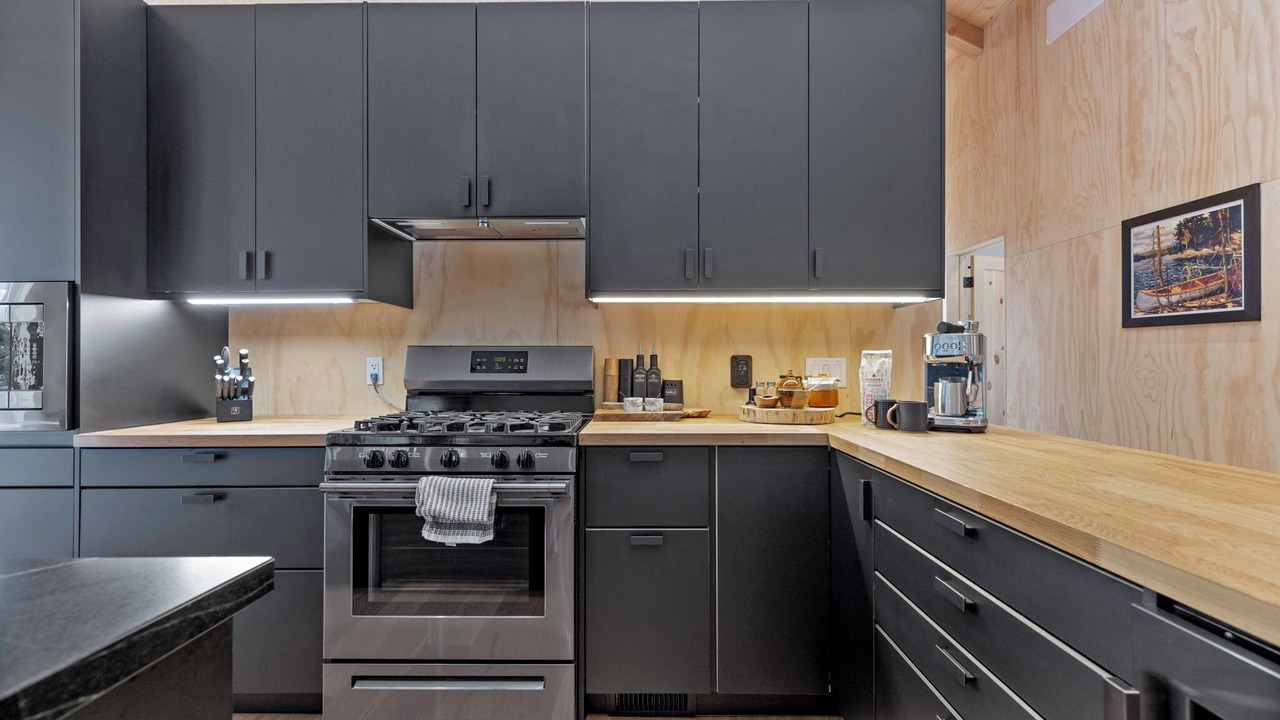 Photo of Kitchen in Parry Sound