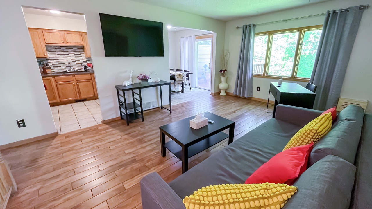 Photo of Livingroom in Maple Grove