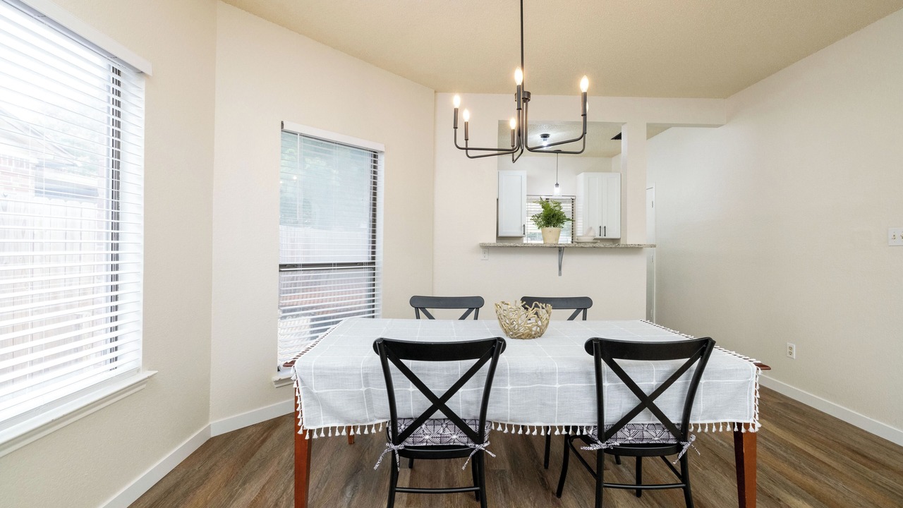 Photo of Bedroom in Euless