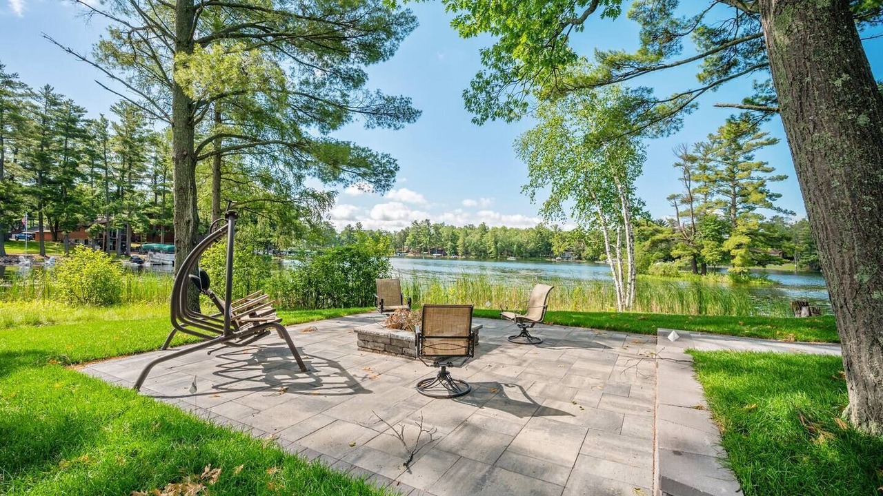 Photo of Patio Balcony in Crosslake