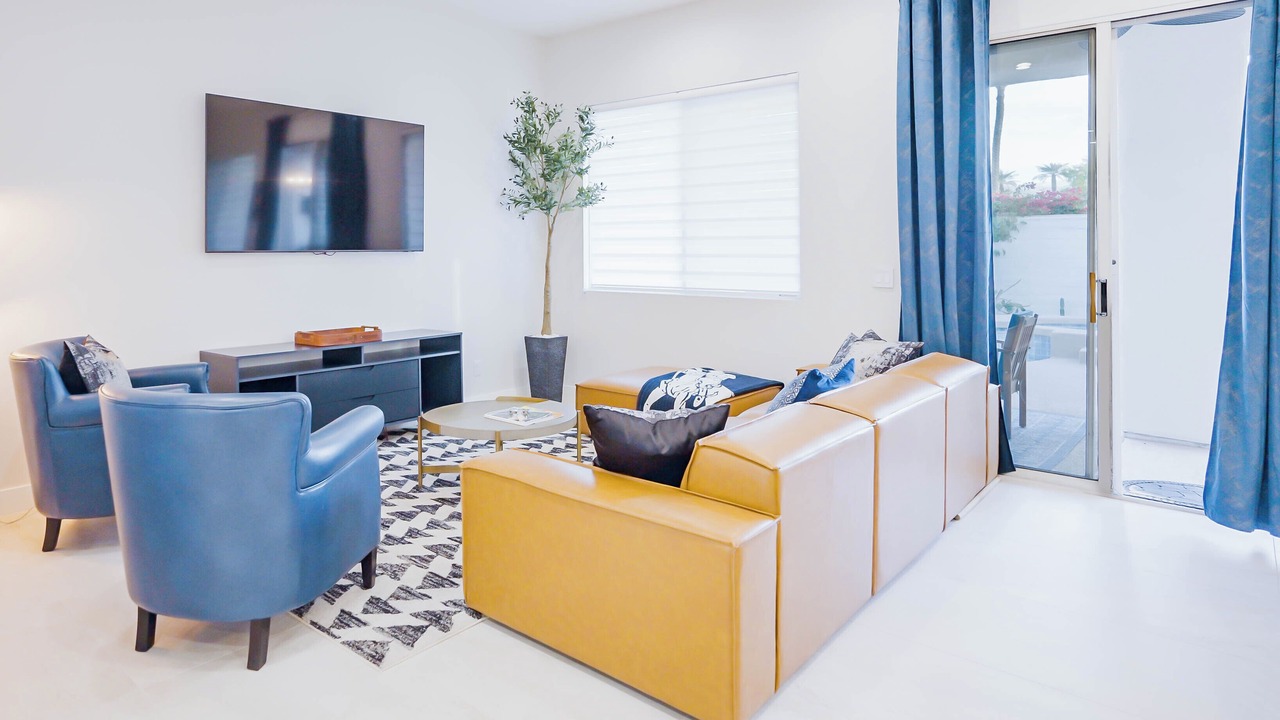 Photo of Livingroom in Serenity Cove