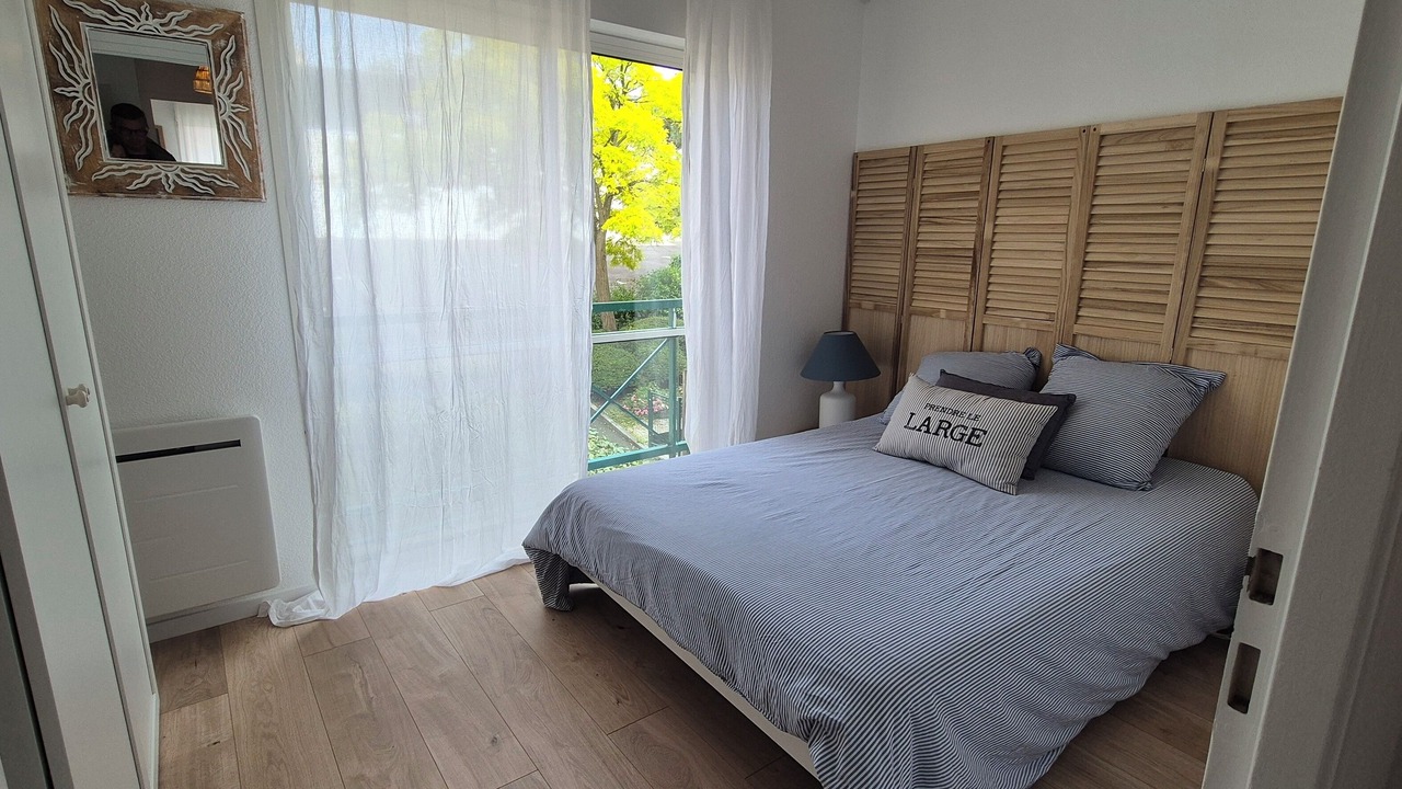 Photo of Bedroom in Saint-Marc-sur-Mer
