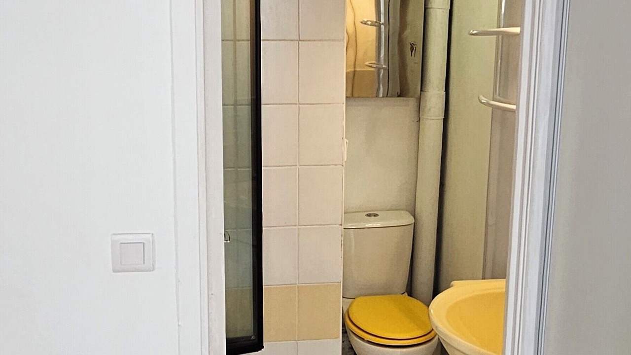 Photo of Bathroom in Arts-et-Metiers