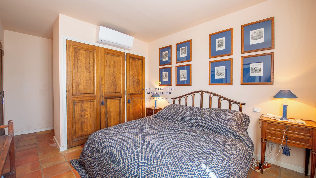 Photo of Bedroom in Saint-Tropez City Centre
