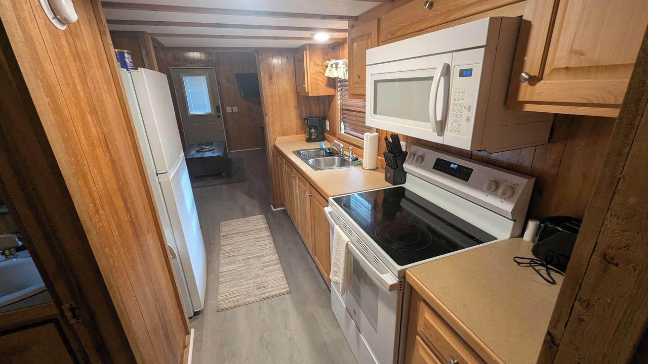 Photo of Kitchen in Horseshoe Beach