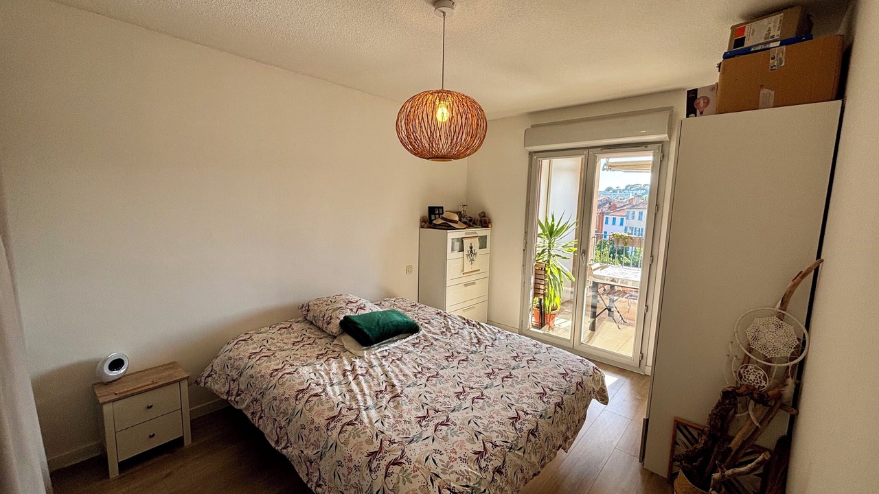 Photo of Bedroom in La Seyne-sur-Mer