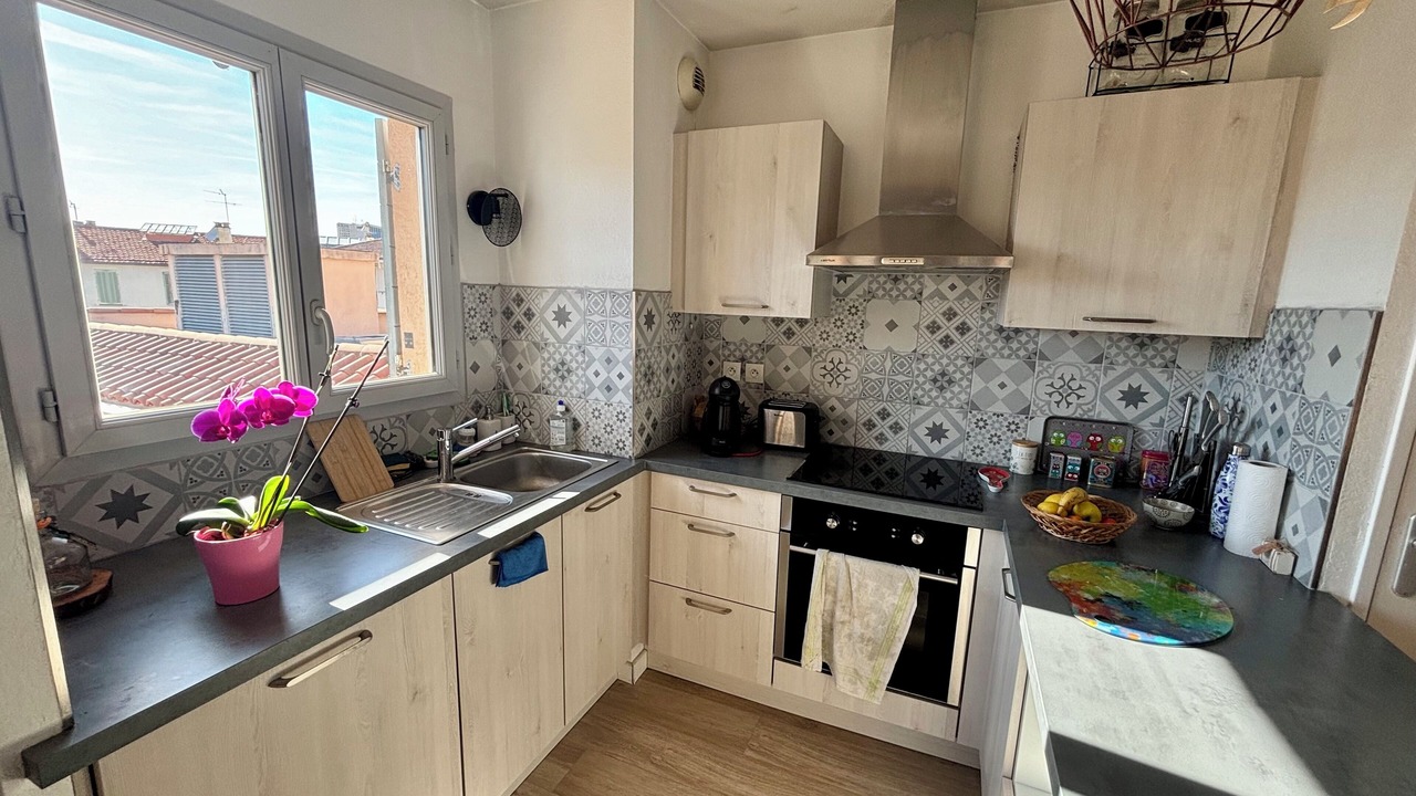 Photo of Kitchen in La Seyne-sur-Mer