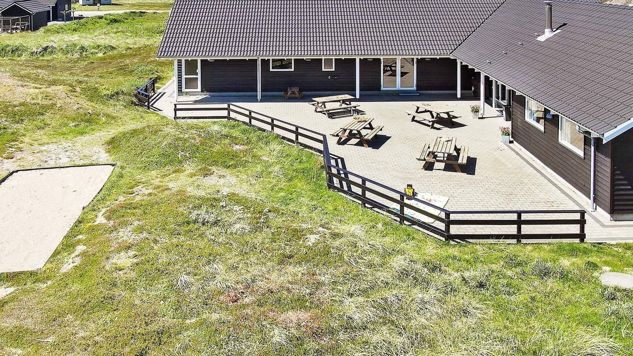 Photo of Outdoor in Vrist Strand