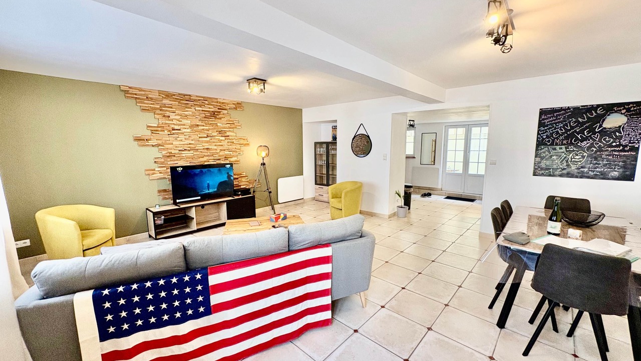 Photo of Others in Carentan