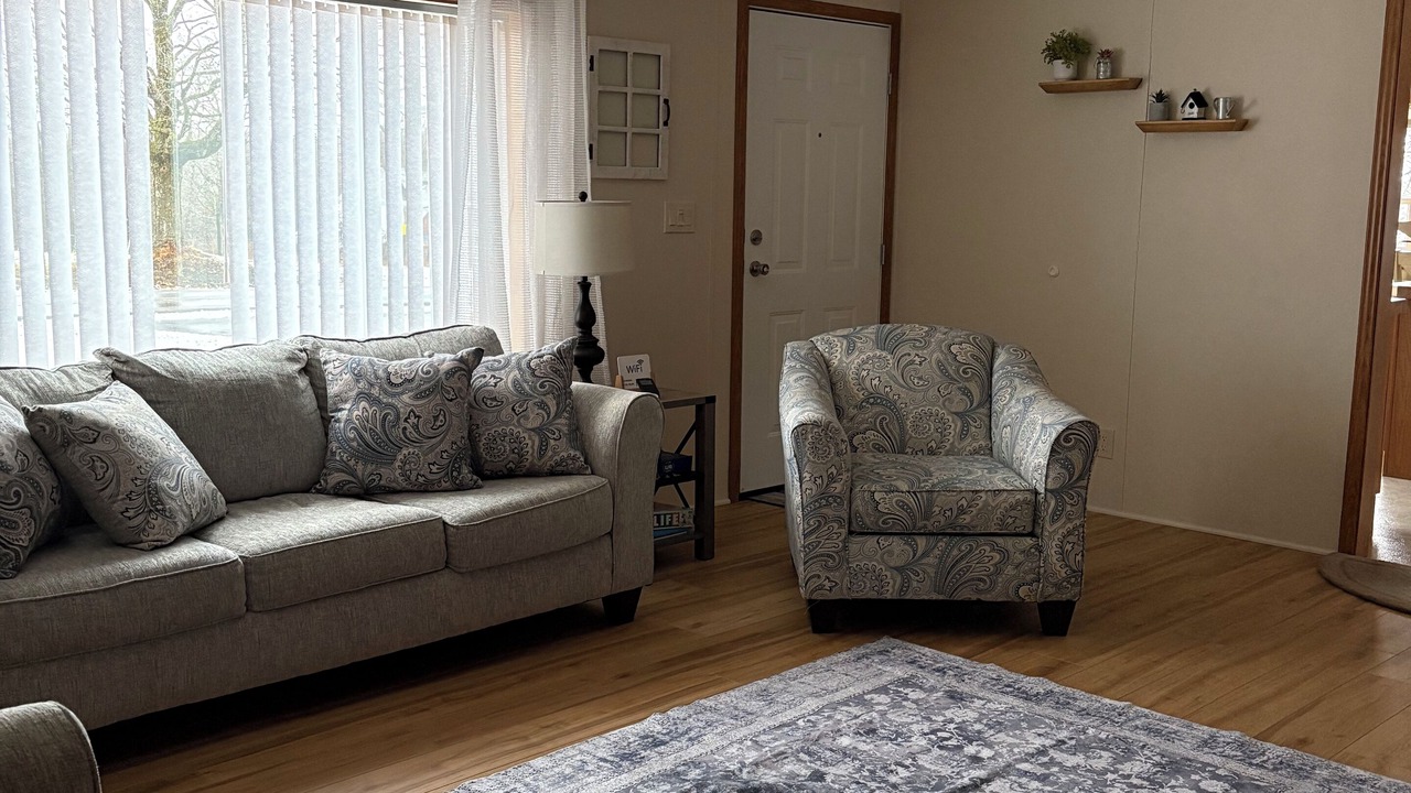 Photo of Livingroom in Sprout Brook