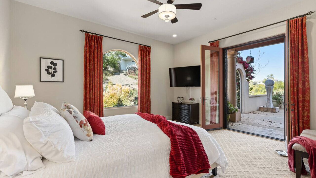 Photo of Bedroom in Escondido