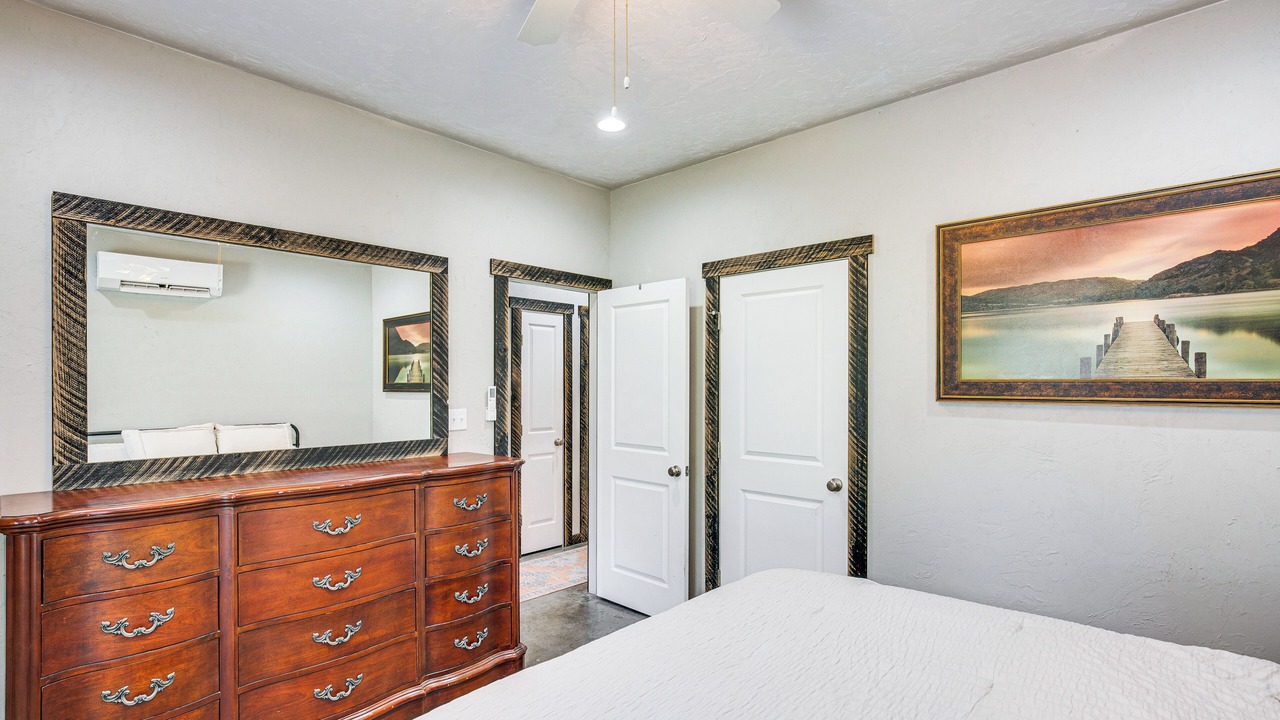 Photo of Bedroom in Berryville