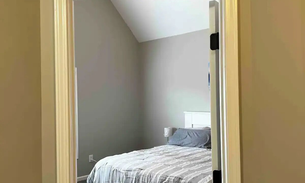 Photo of Bedroom in Piney Green
