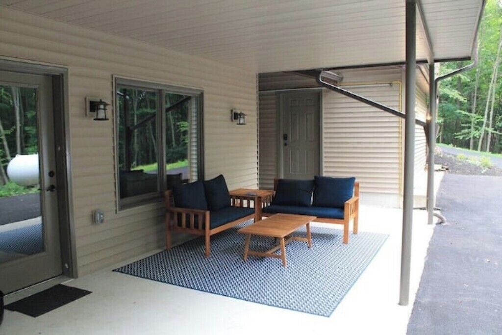 Photo of Patio Balcony in Turbotville