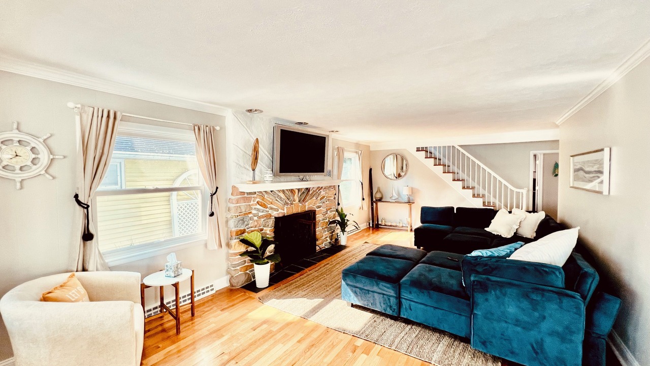 Photo of Livingroom in Edwardsburg