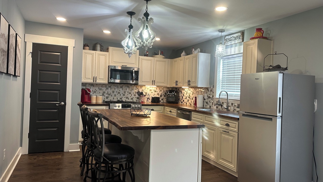 Photo of Kitchen in Esom Hill