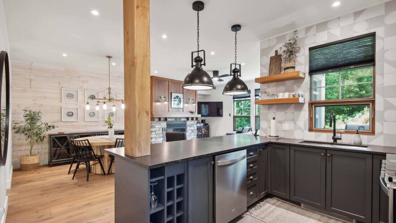 Photo of Kitchen in Tremblant-Les-Eaux