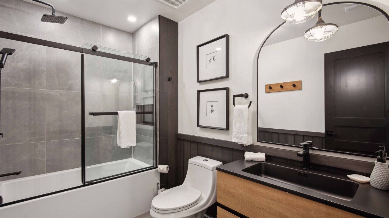 Photo of Bathroom in Tremblant-Les-Eaux