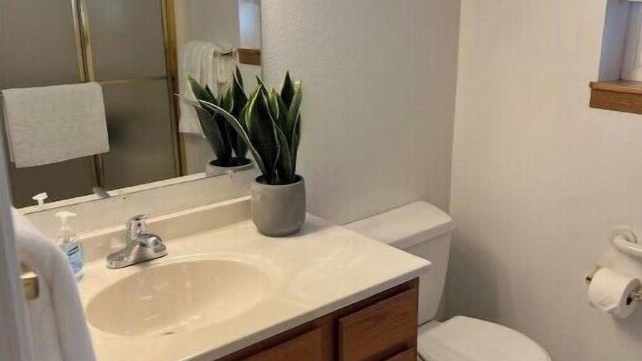 Photo of Bathroom in Paonia