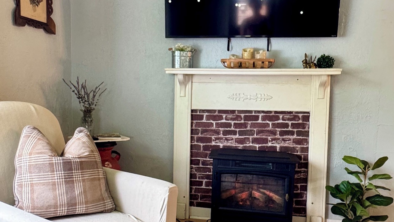 Photo of Livingroom in Bakersville