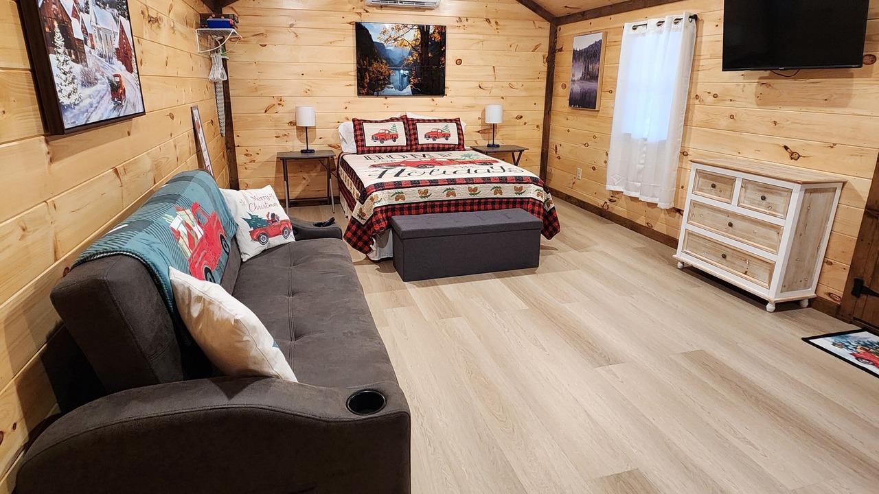 Photo of Bedroom in Beattyville