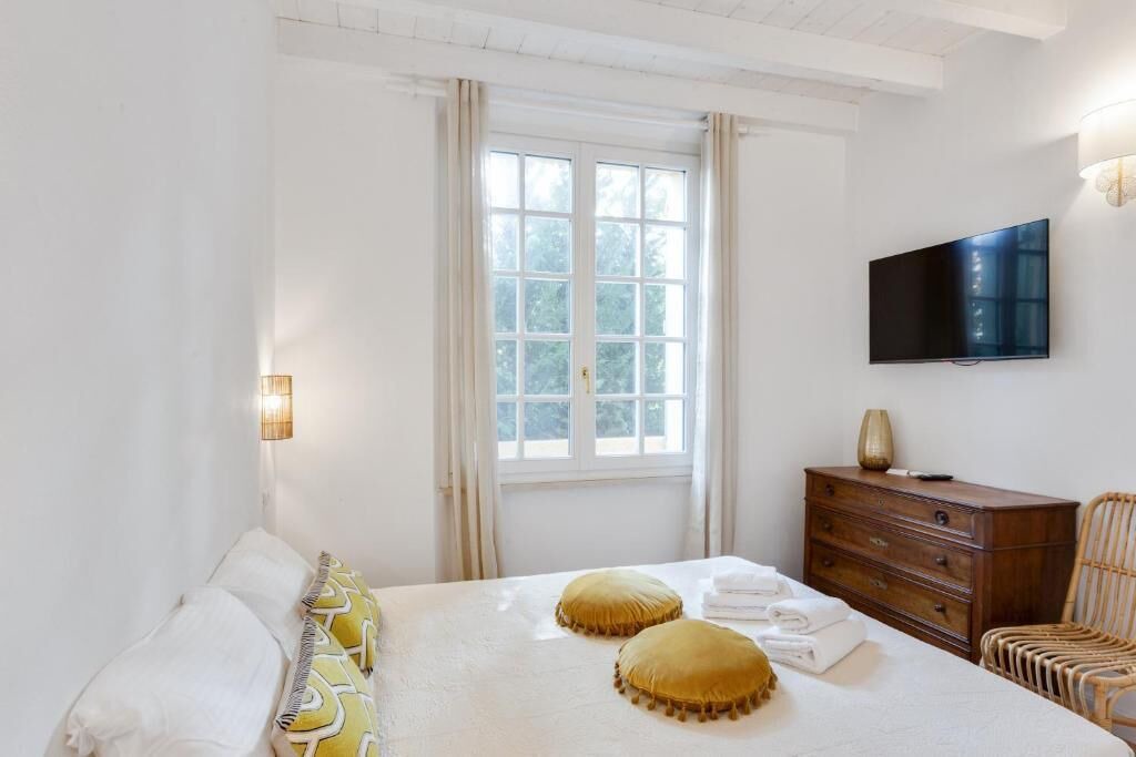 Photo of Bedroom in Saint-Tropez