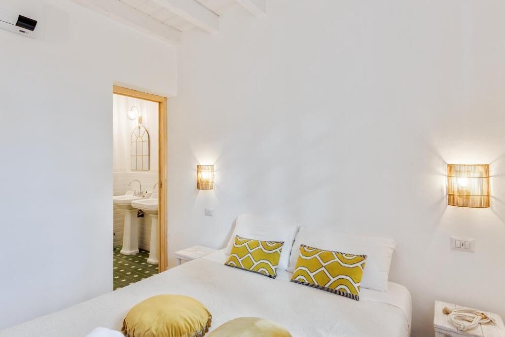 Photo of Bedroom in Saint-Tropez