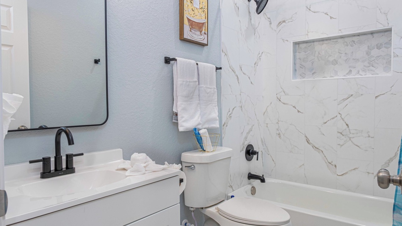 Photo of Bathroom in Historic Garderns
