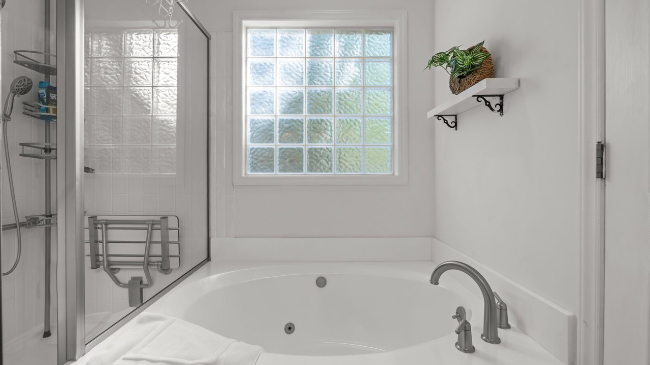 Photo of Bathroom in Olivia