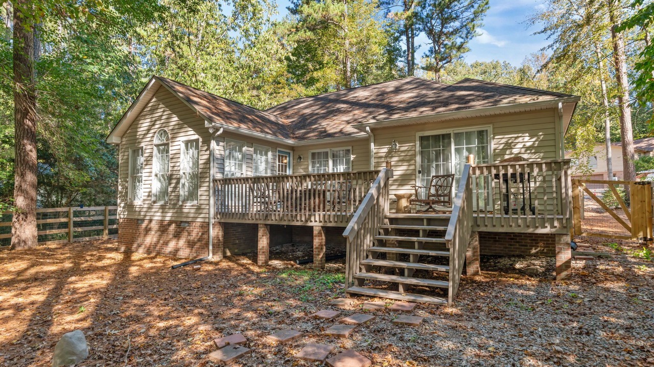 Photo of Outdoor in Olivia