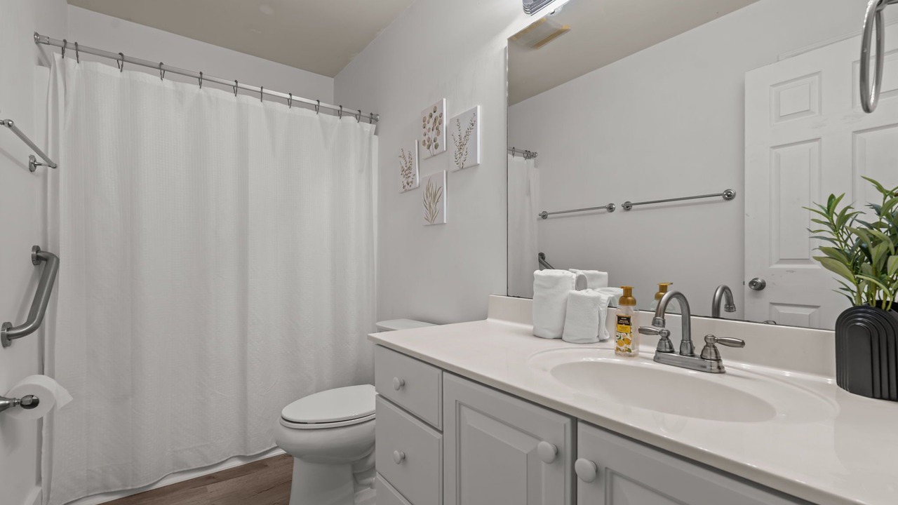 Photo of Bathroom in Olivia