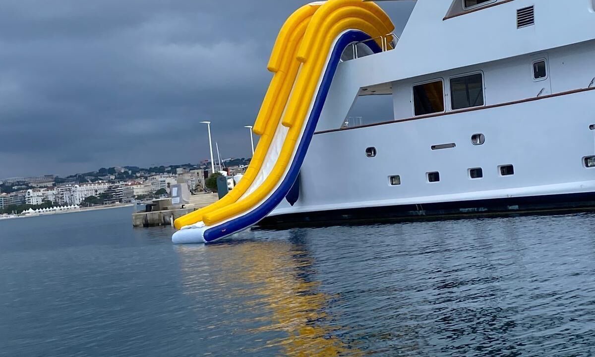 Photo of Others in Cannes City Centre