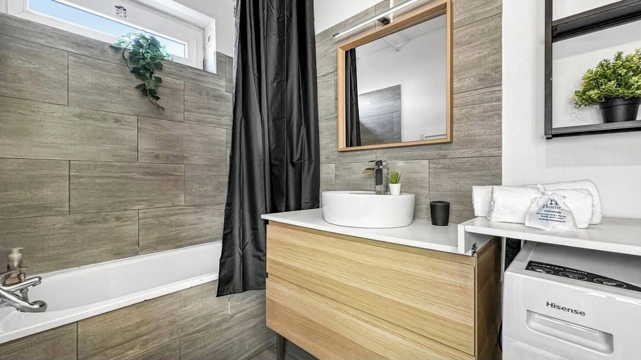 Photo of Bathroom in Bonneuil-sur-Marne