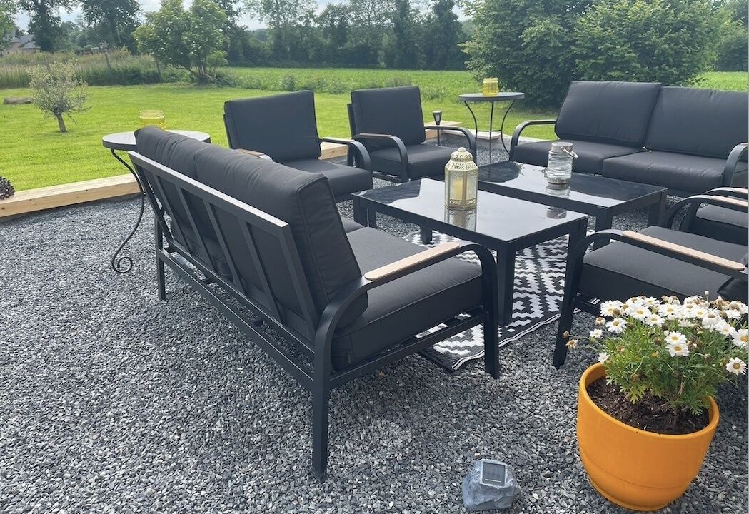 Photo of Outdoor in Estry