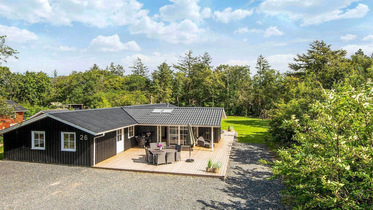 Photo of Outdoor in Henne