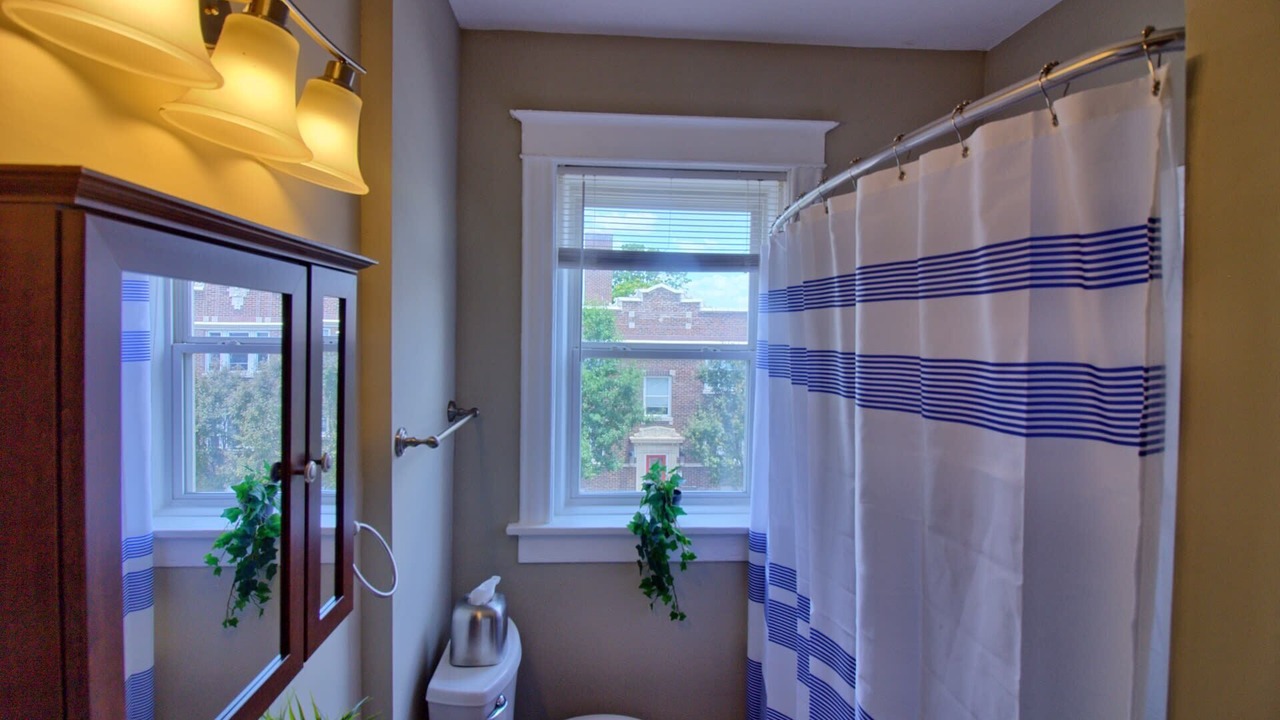Photo of Bathroom in Tower Grove East