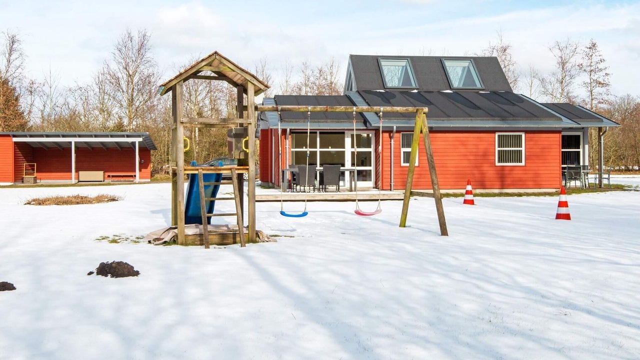 Photo of Outdoor in Vemb