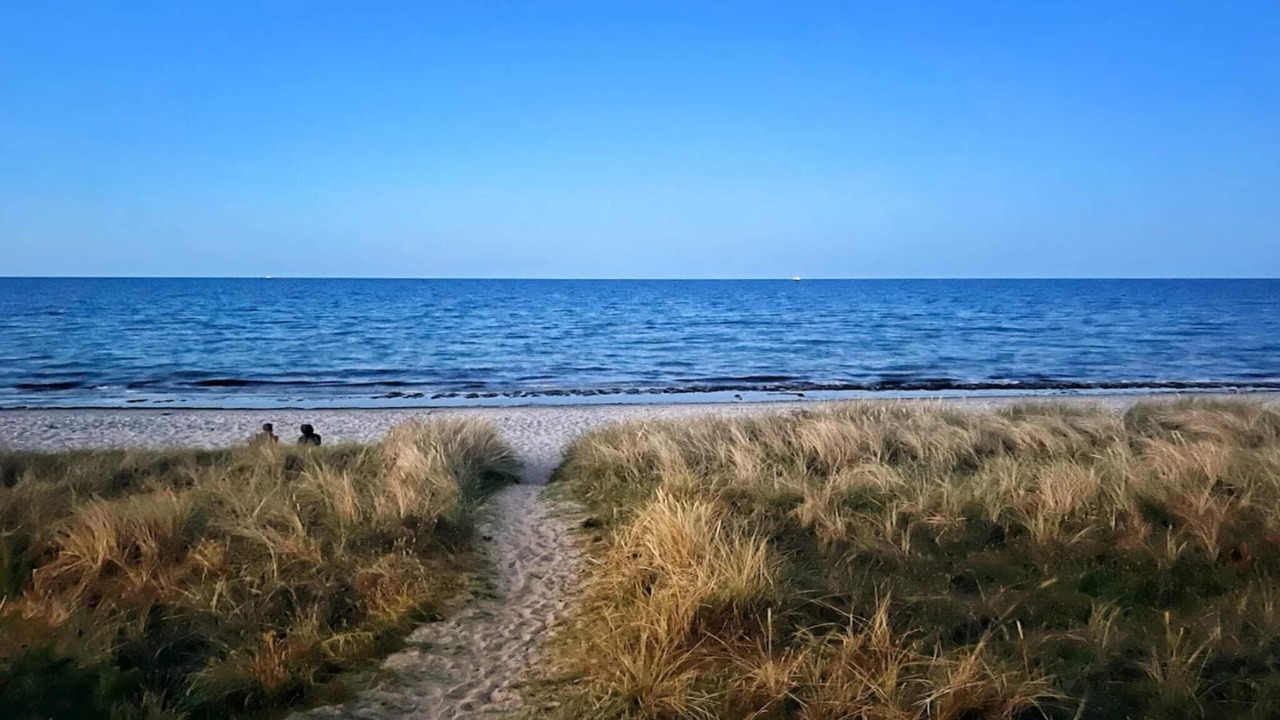 Photo of Others in Bøtø By