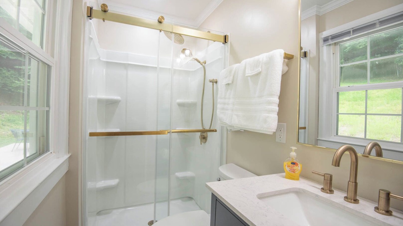 Photo of Bathroom in West Jefferson